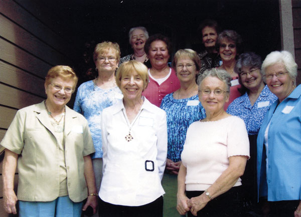 Members of the Sacred Heart classes of 1956 and 1957