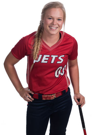 Delaney Hiegert softball